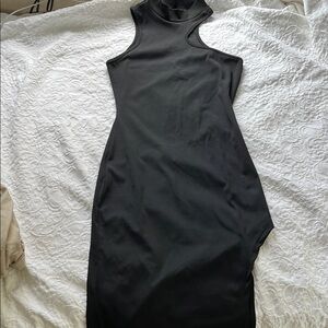 Elegant Black Sleeveless Dress